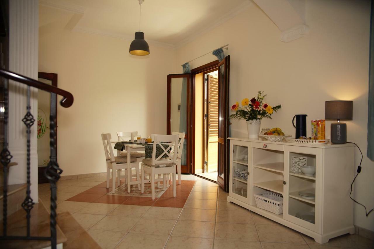 Bnb Donnalaura Carini Exteriér fotografie