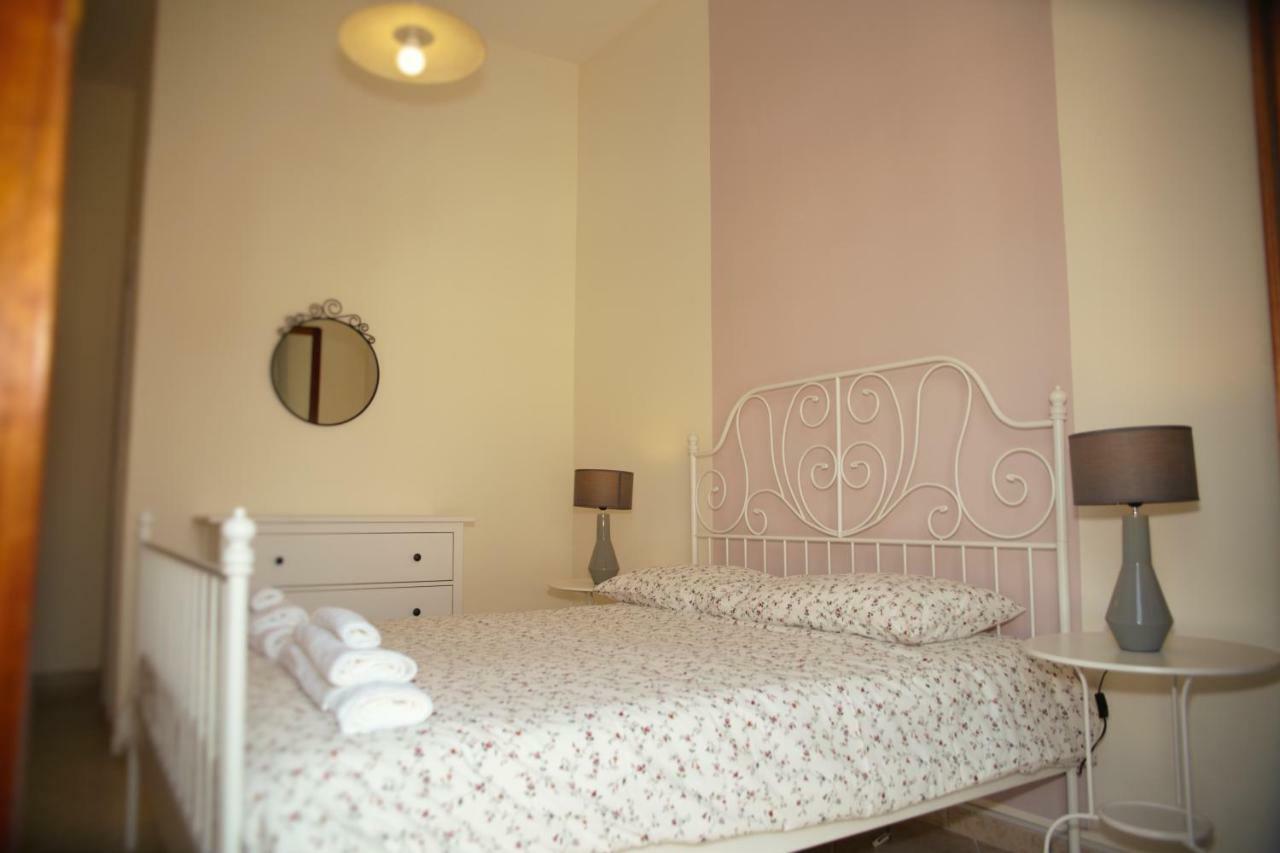 Bnb Donnalaura Carini Exteriér fotografie