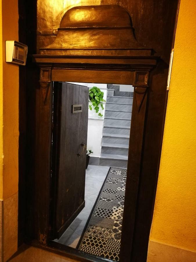 Bnb Donnalaura Carini Exteriér fotografie